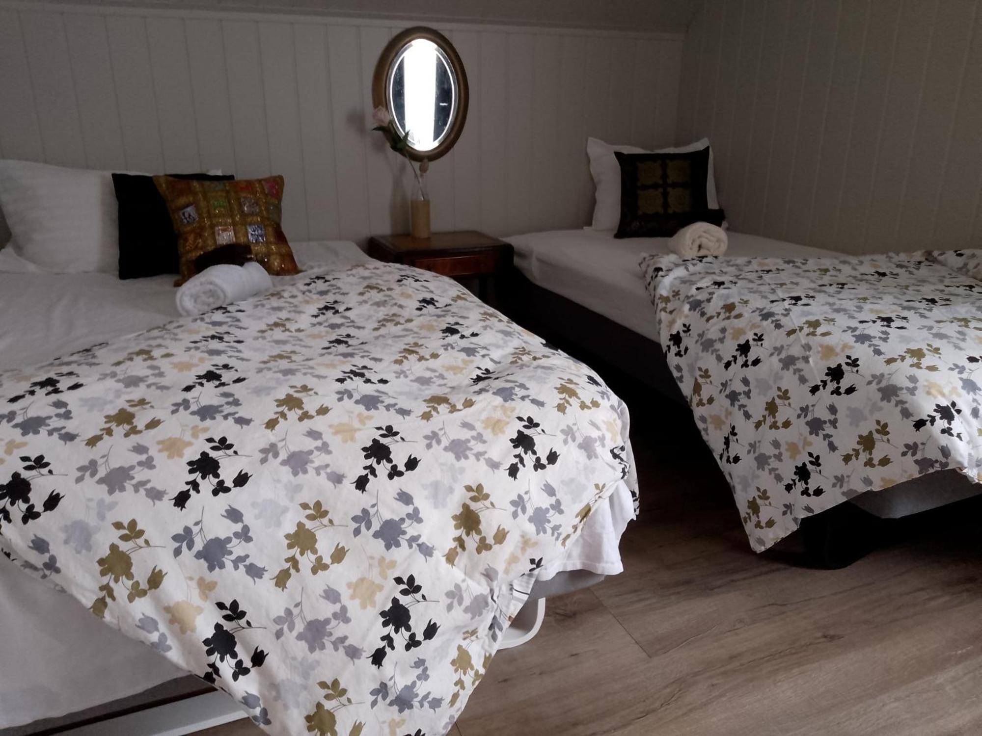 Bed and Breakfast Gate 1 Bnb, 177 House Nr, Maloy Exterior foto