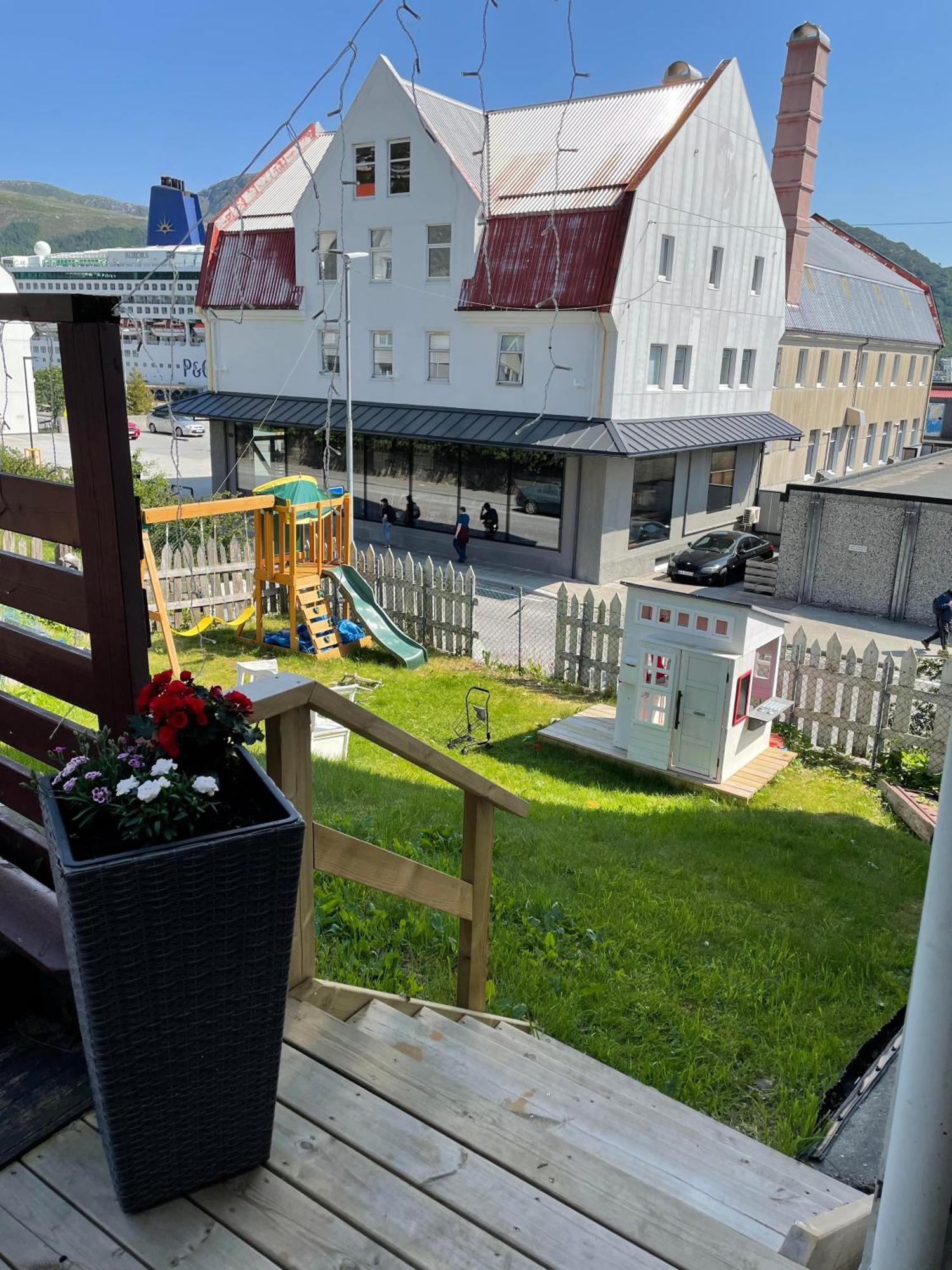 Bed and Breakfast Gate 1 Bnb, 177 House Nr, Maloy Exterior foto